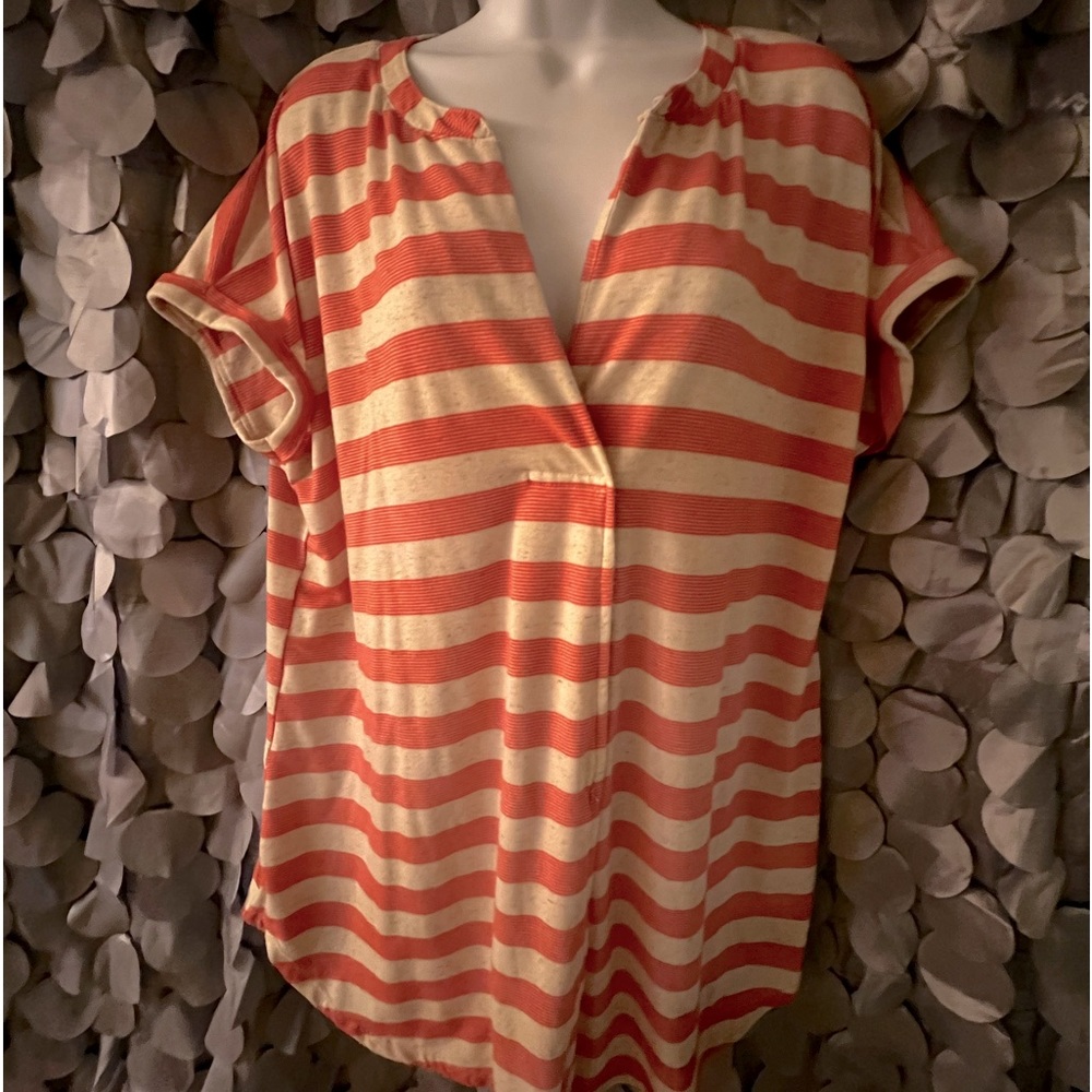 Woman’s top